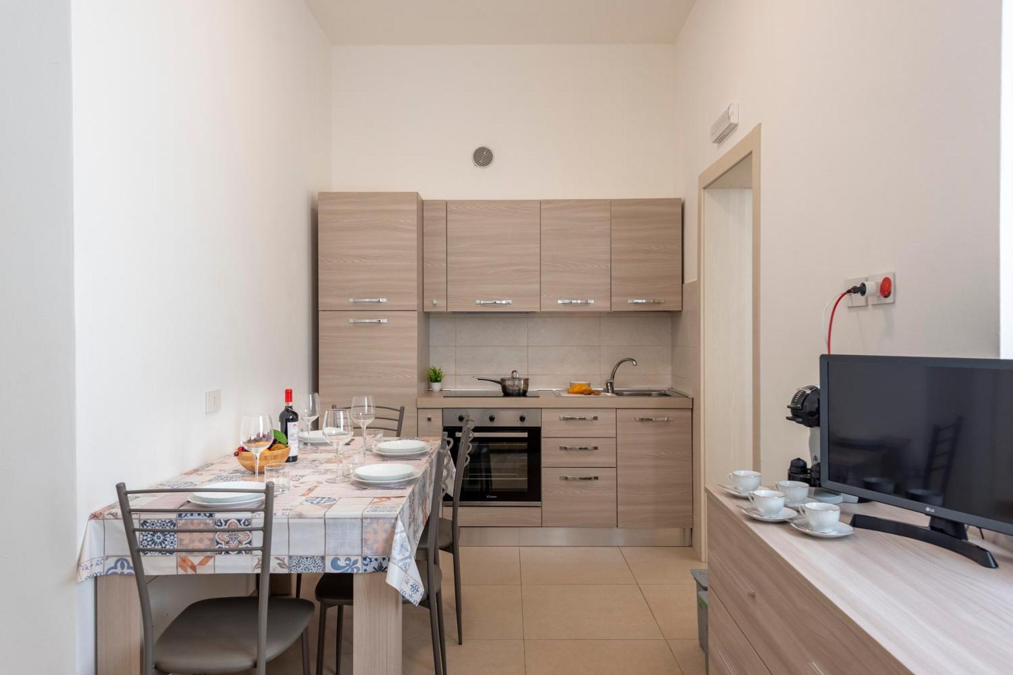La Suite 2 Ondina Viareggio 200M From Sea - Happy Rentals المظهر الخارجي الصورة